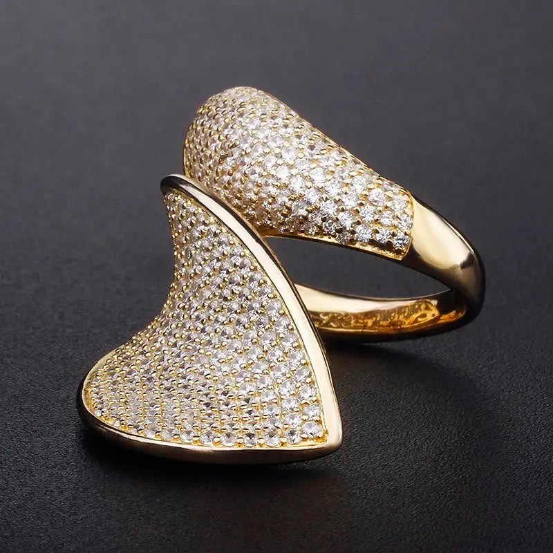 Pavé Leaf Ring