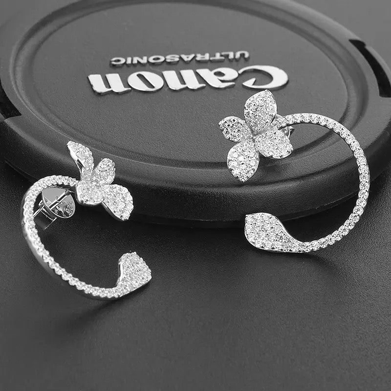 Pavé Leaf Stud Hoop Earrings