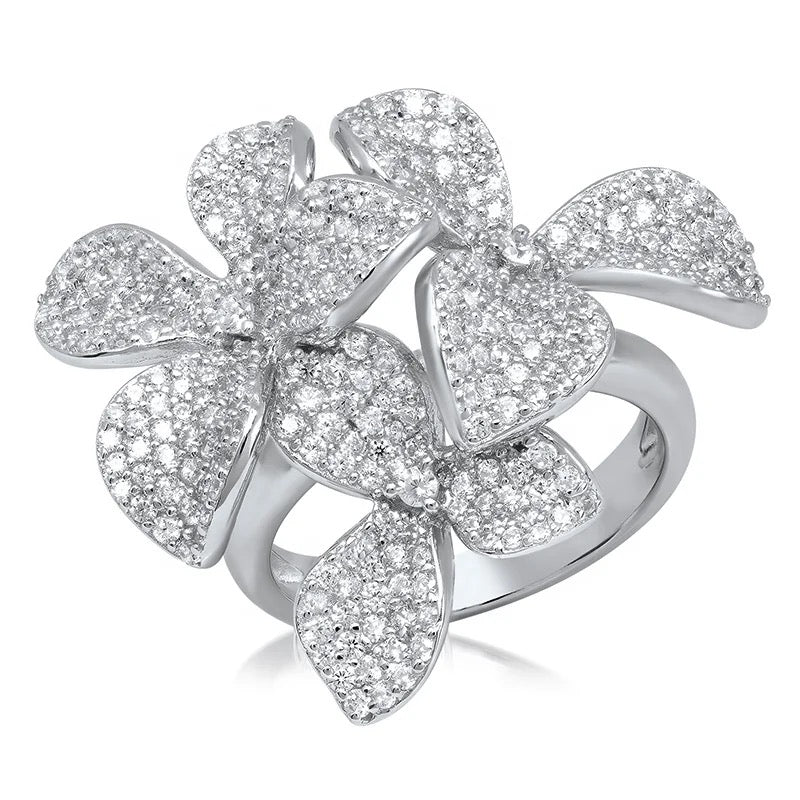 3-Flower Leaf Pavé Ring